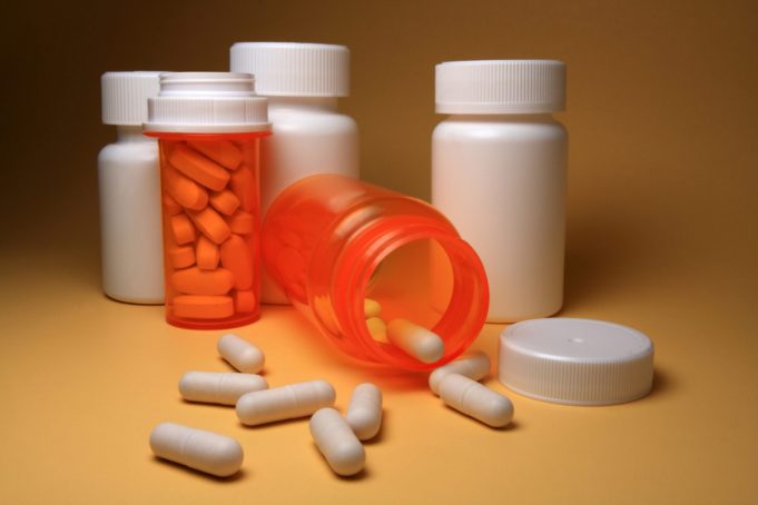 Switching to NOACs in frail AF patients associated with more bleeding compared to VKAs
